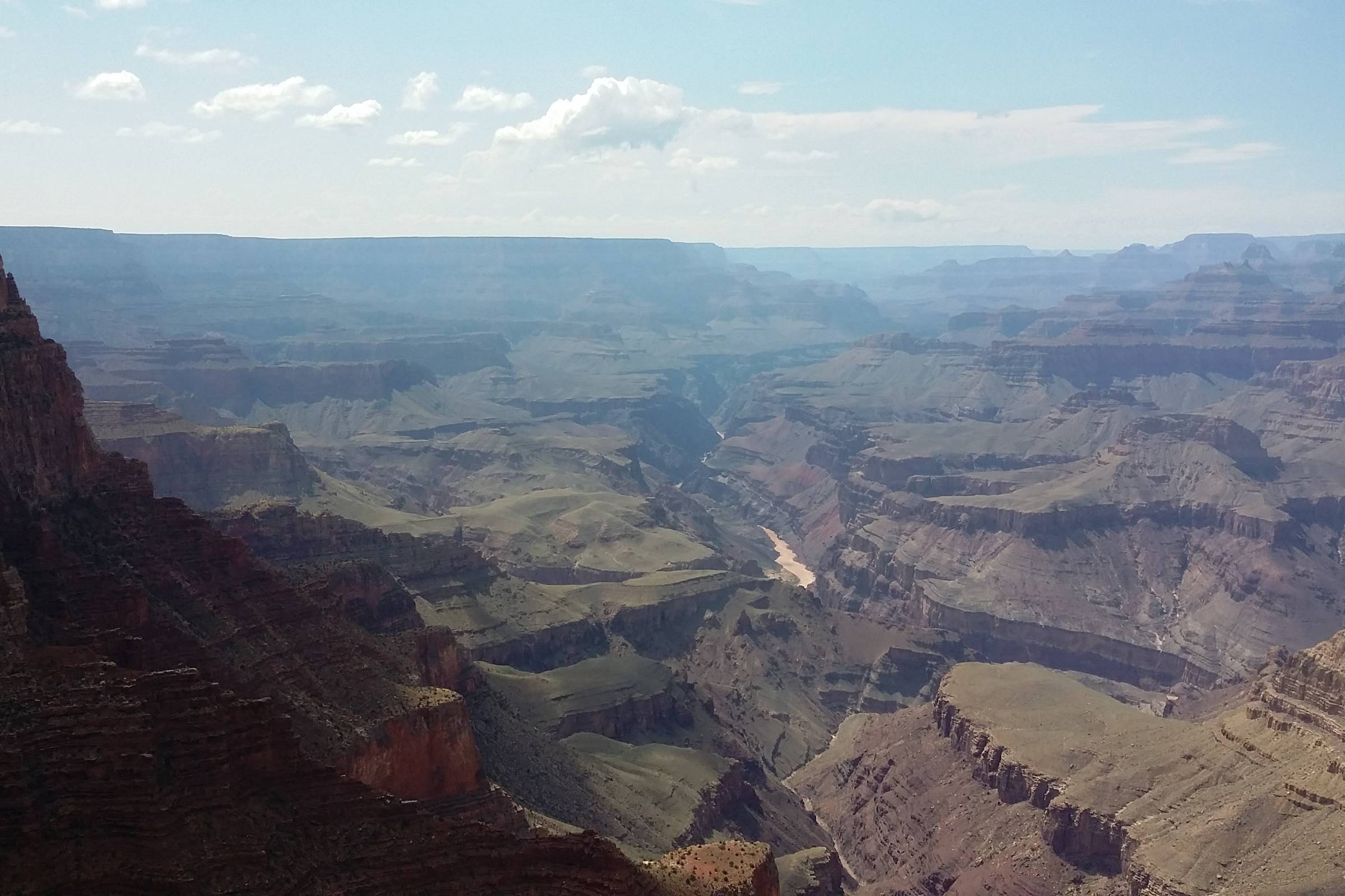 Le fleuve Colorado vu du bord du Grand Canyon, en 2015.